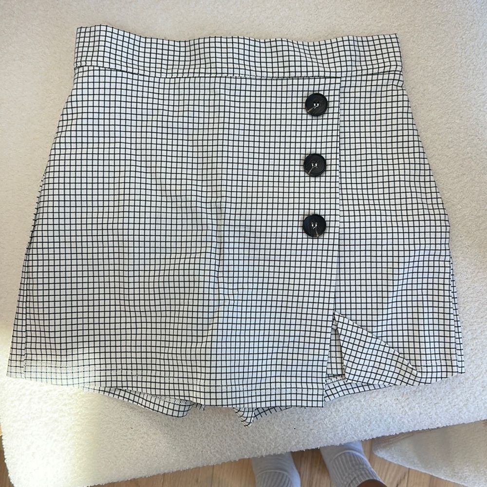 Skort